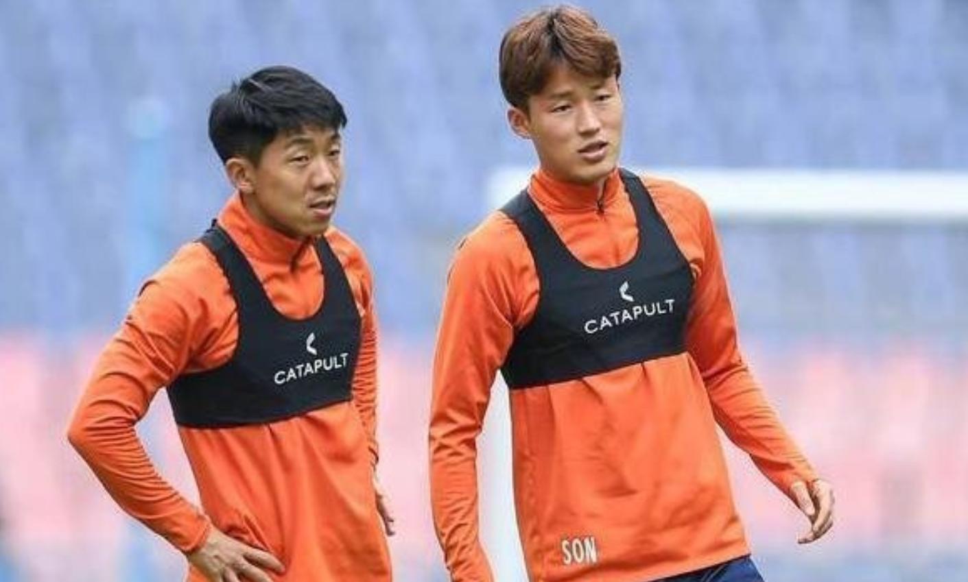 外国几个小孩被抓逃跑,外援被带走调查