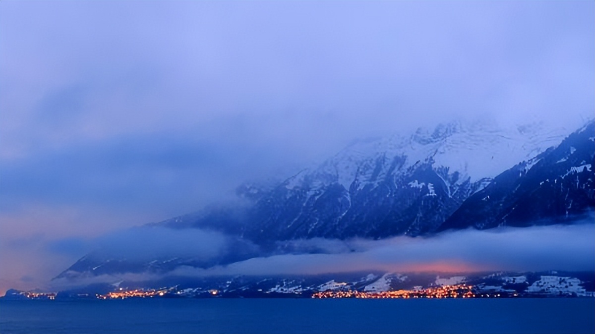 励志书单爆款文案素材,励志引起共鸣的爆款文案