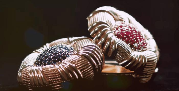 她是顶级豪门家族的千亿儿媳，一生低调，却连总统夫人都羡慕不已