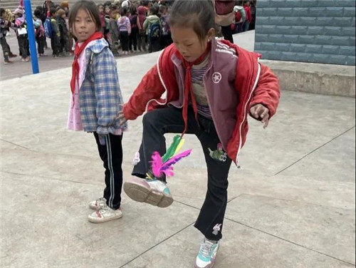 为中国足球梦想助力,为农村孩子筑梦爱心公益活动