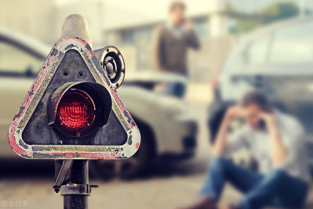 对交通事故认定书不服的救济,如果对交通责任不服能现场签字吗