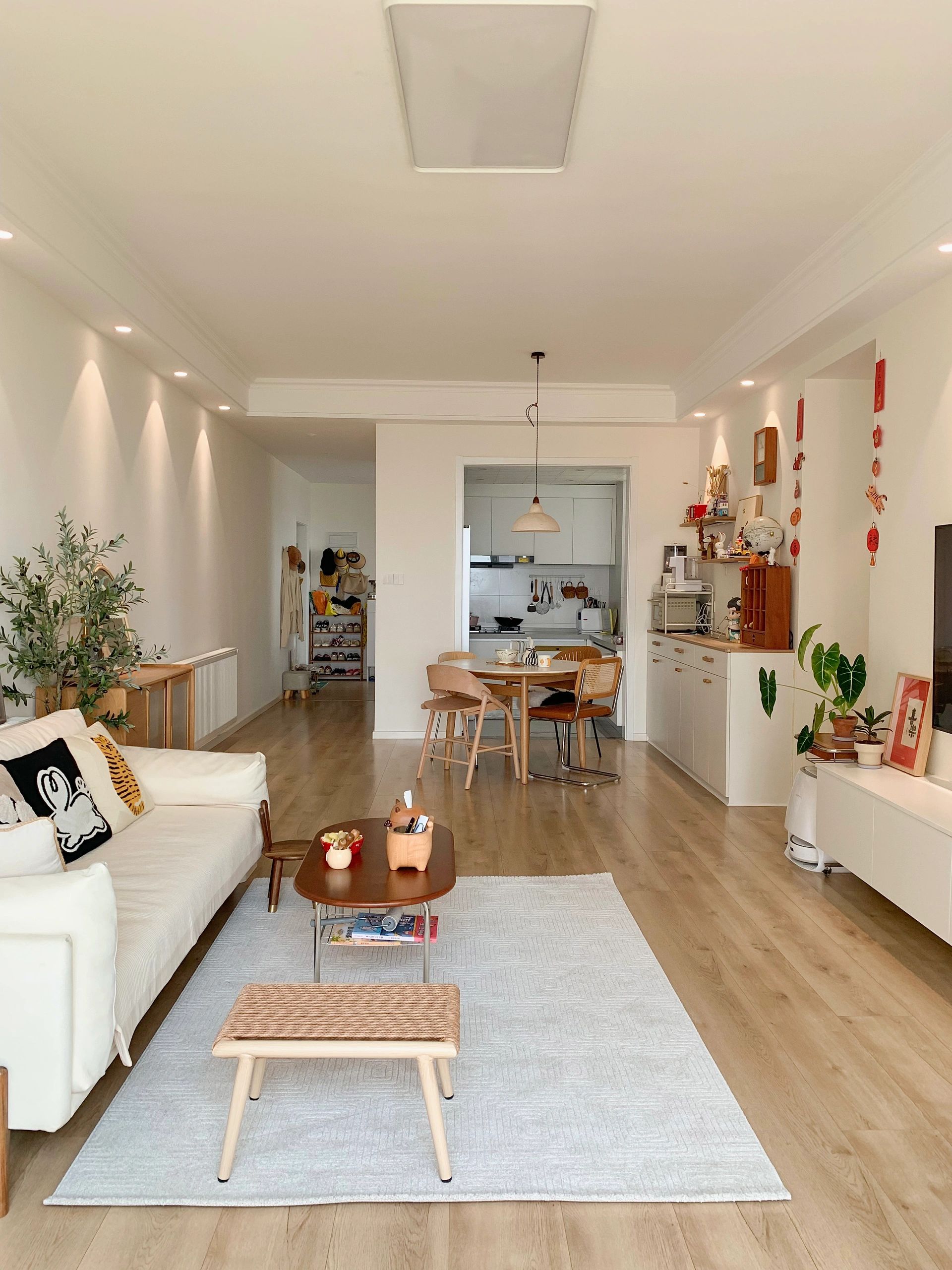 湖北女主拒绝“过度装修”，把128㎡家布置得简约又舒适，超羡慕