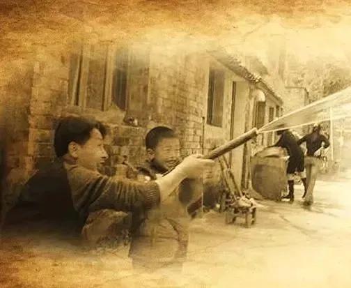 70年代童年回忆玩什么,有谁记得70后童年玩过的东西