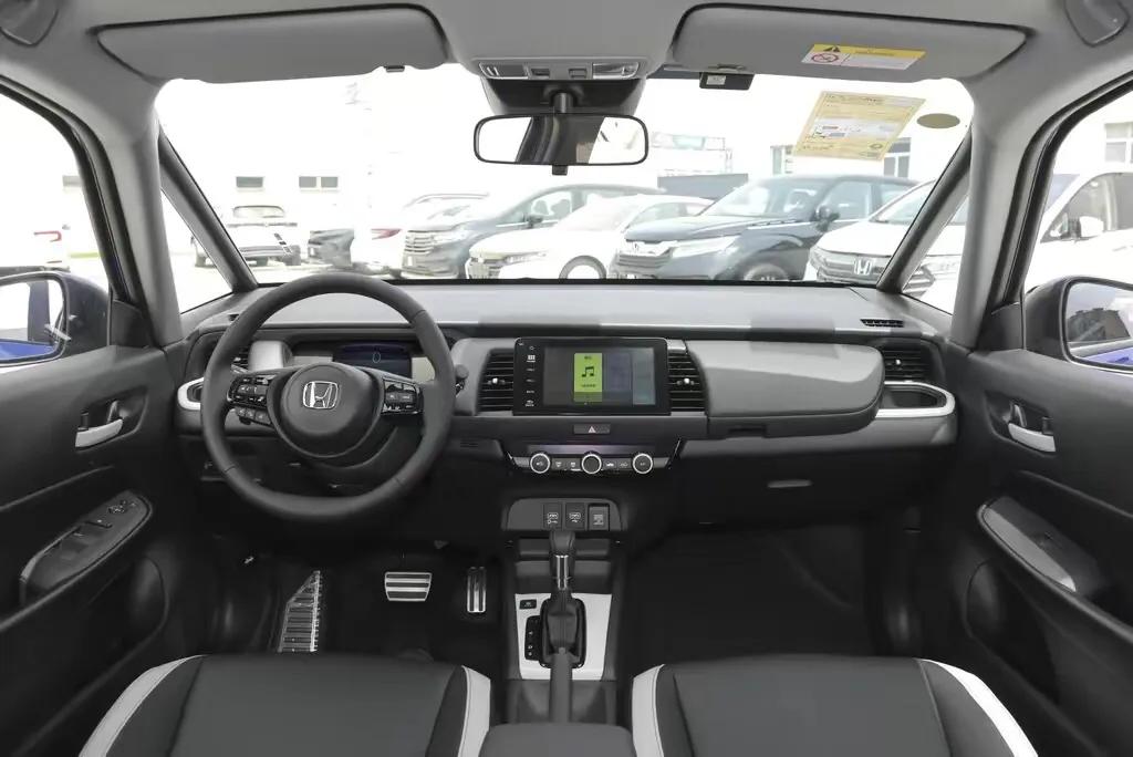 比亚迪海鸥和本田飞度选哪个,本田飞度和比亚迪海鸥哪个好