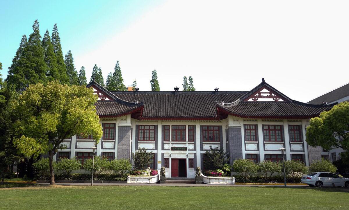 杨浦为什么被称为大杨浦,杨浦区是上海市中心还是郊区