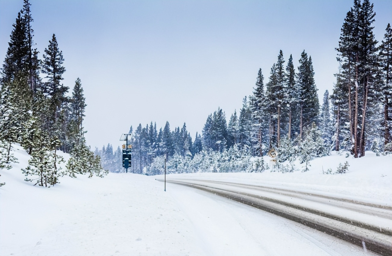液压千斤顶冬天不好用怎么回事,液压千斤顶放车里安全吗