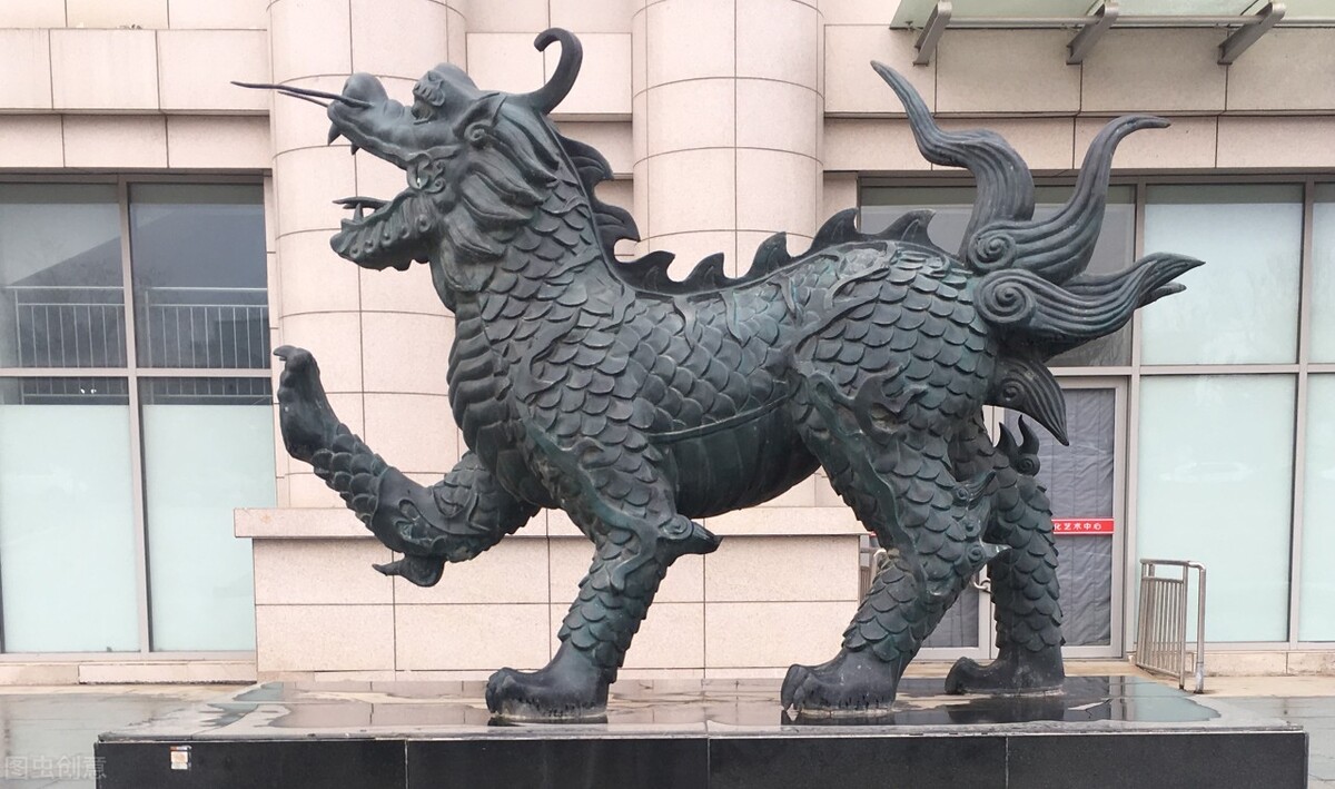 中国古代神话传说关于蛇的神仙,神话故事山海经中的蛇