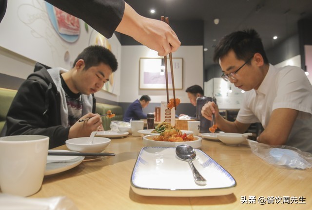 现在的餐饮行业生意好做吗,今年餐饮生意难做怎么办
