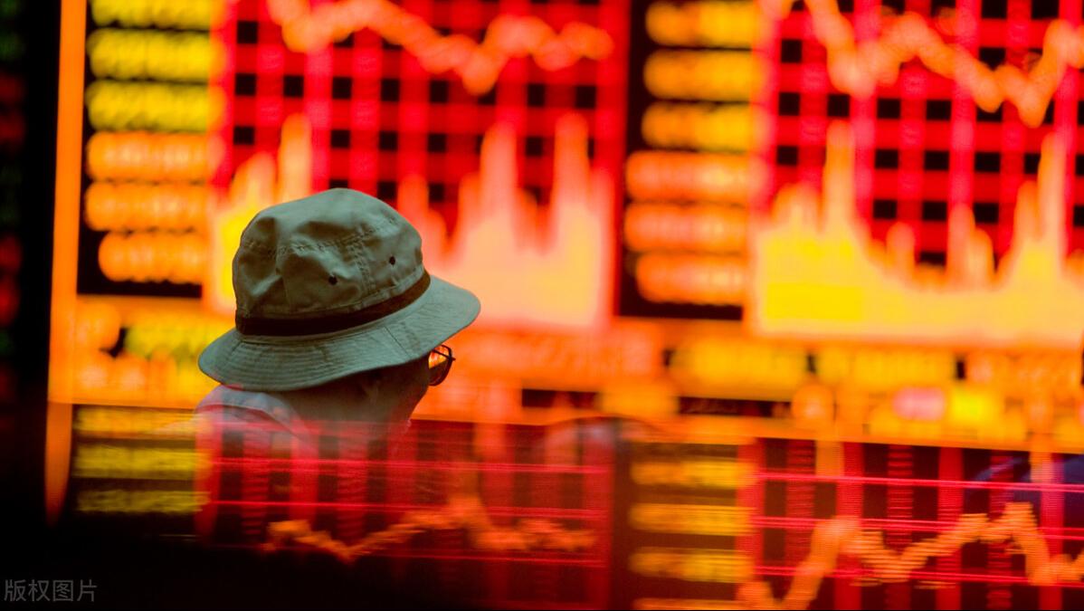 逆势重仓不止损频繁交易,盈利一点就跑逆势重仓不止损