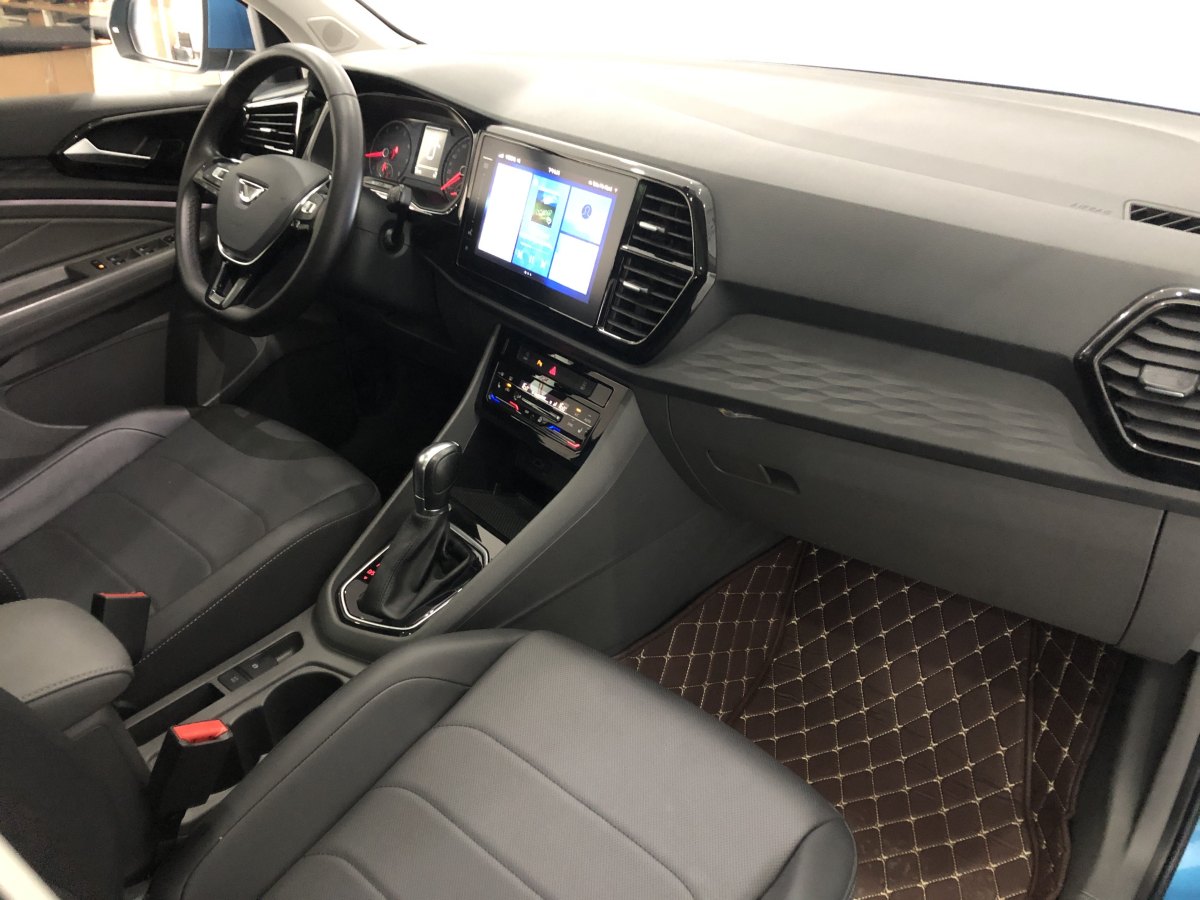 捷达vs7改装大众标志,捷达vs7车窗锁图解