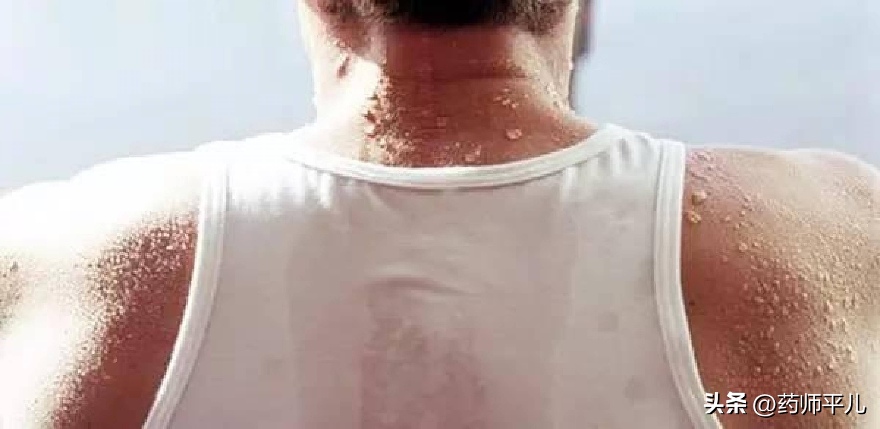 背心出汗多什么原因中医怎么理解,下半夜出汗什么原因中医怎样治疗