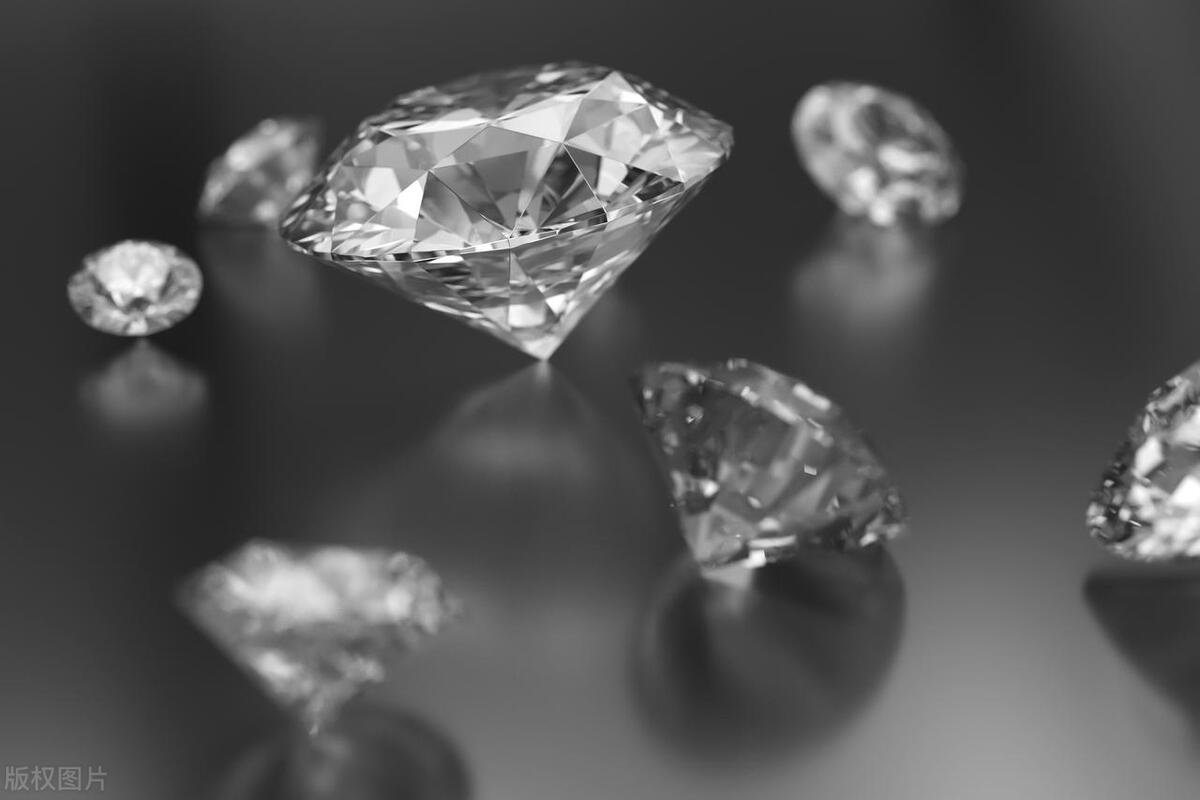 如何通过鉴定证书看钻戒有多大,钻戒鉴定证书有哪些