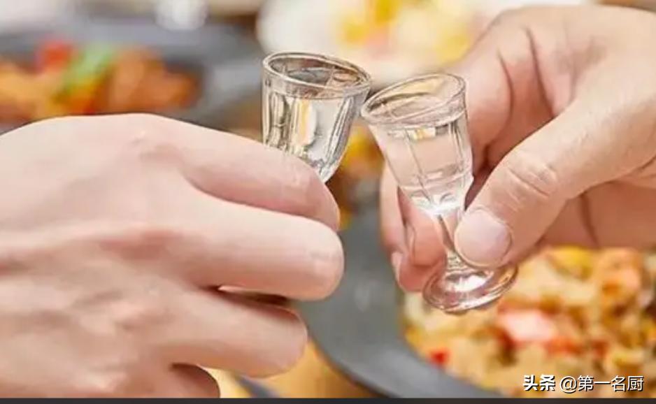 如何避免酒局上敬酒紧张,酒局上轮到你敬酒怎么办