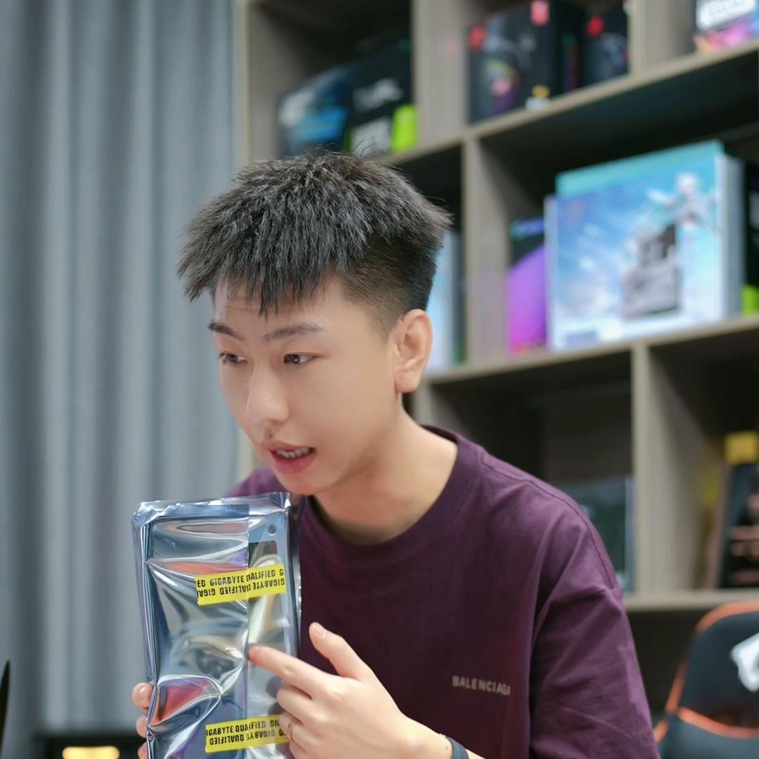 粉丝花7000购买电脑买到翻新显卡理赔无门#电脑