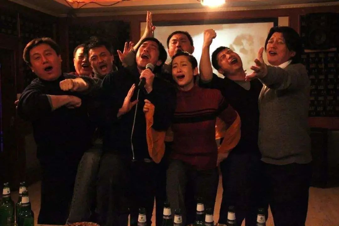 张一鸣前领导，裁员“保命”！昔日KTV的死对头，扛不住了