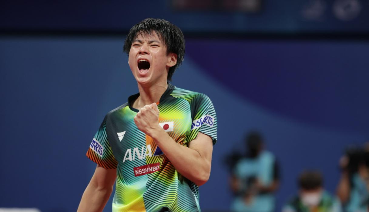 张本智和爆冷出局全局,张本智和爆冷0-3惨败出局