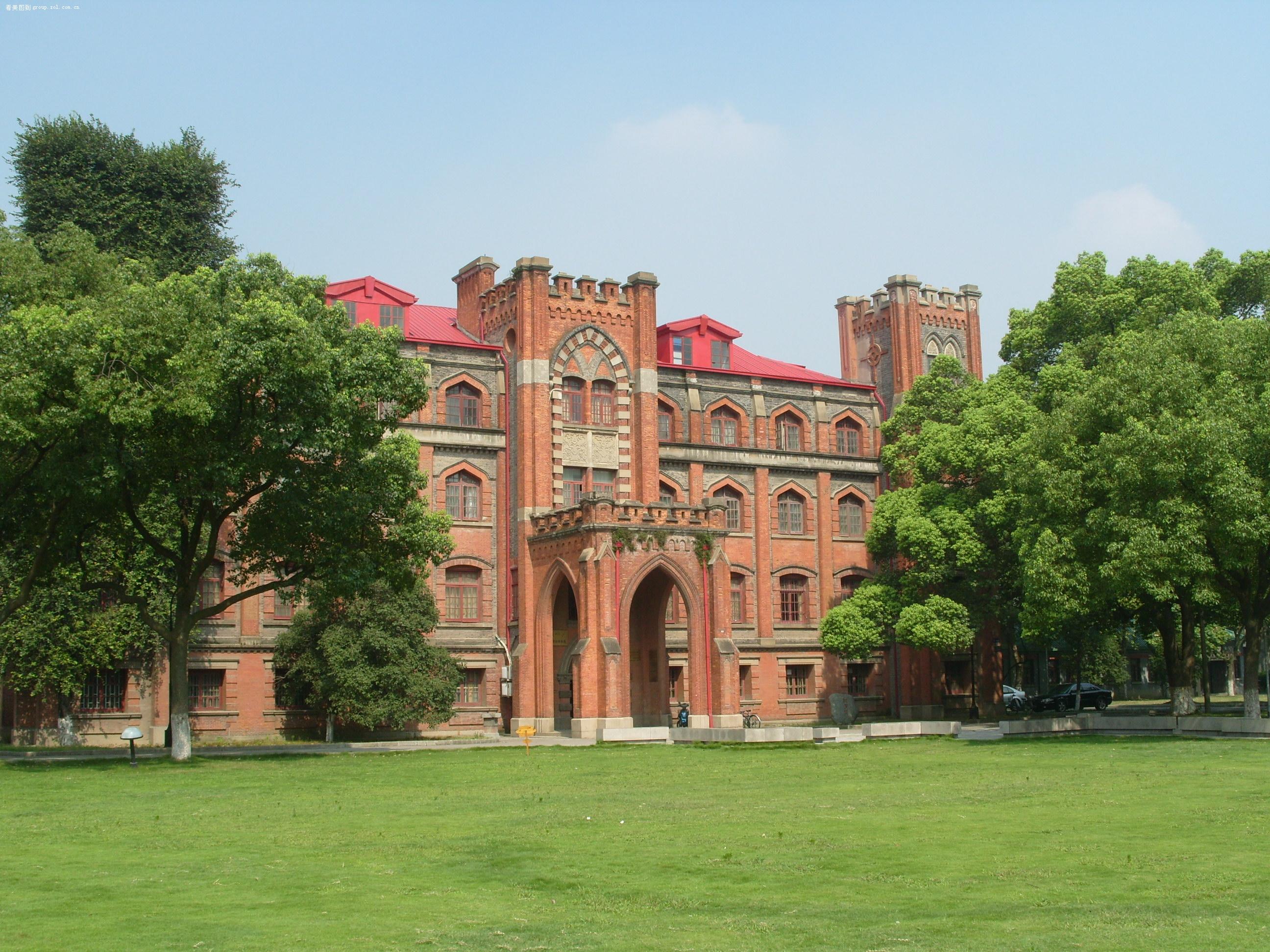 原纺织部成立的四所大学,纺织院校排名