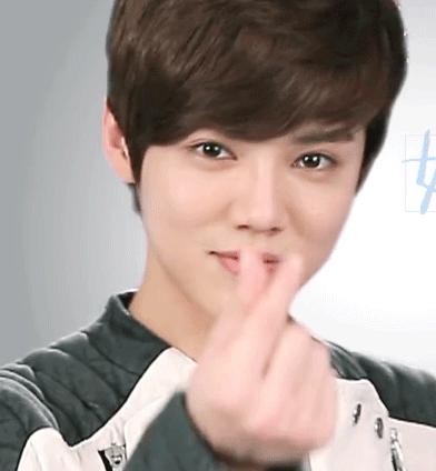 淘宝的新旧logo对比,淘宝发布最丑产品