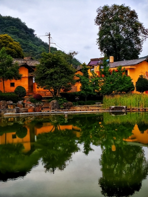 去昆明必须去的三个地方,云南昆明哪里最值得去