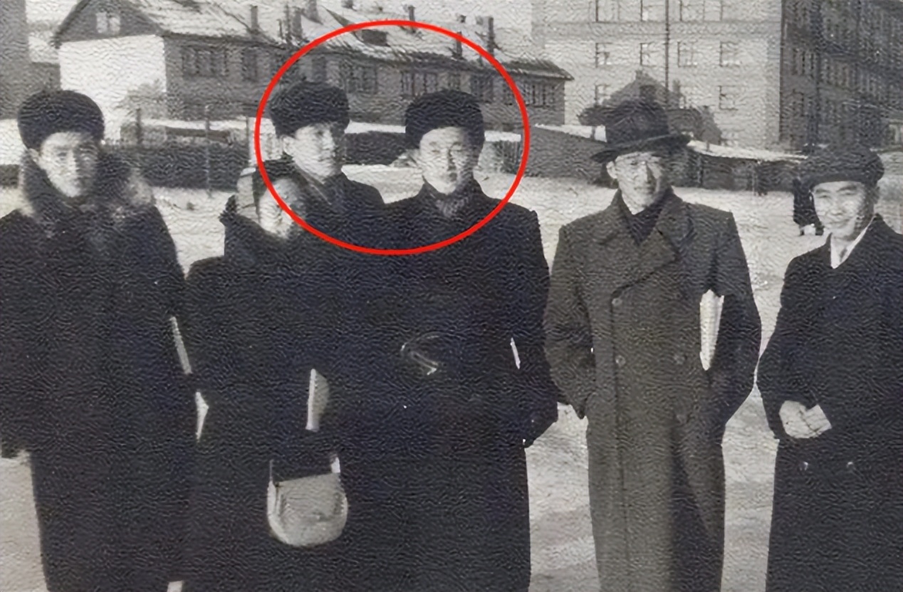 1994年的军舰潜艇对峙事件,中国海军军舰对峙事件时间