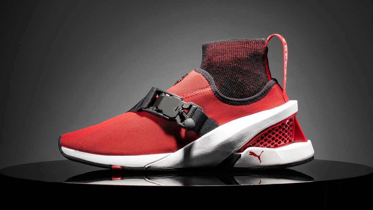 盘点汽车与球鞋设计的有趣联系,汽车品牌和球鞋对比