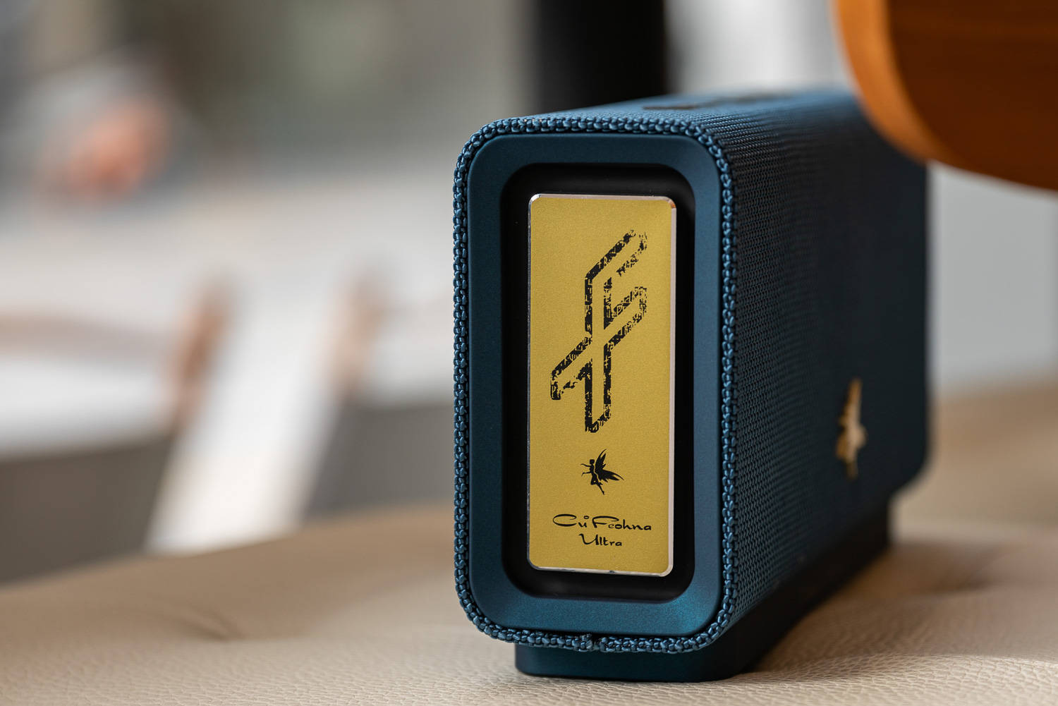 菲欧娜蓝牙音箱哪种颜色是旗舰版,菲欧娜蓝牙音箱音质测评