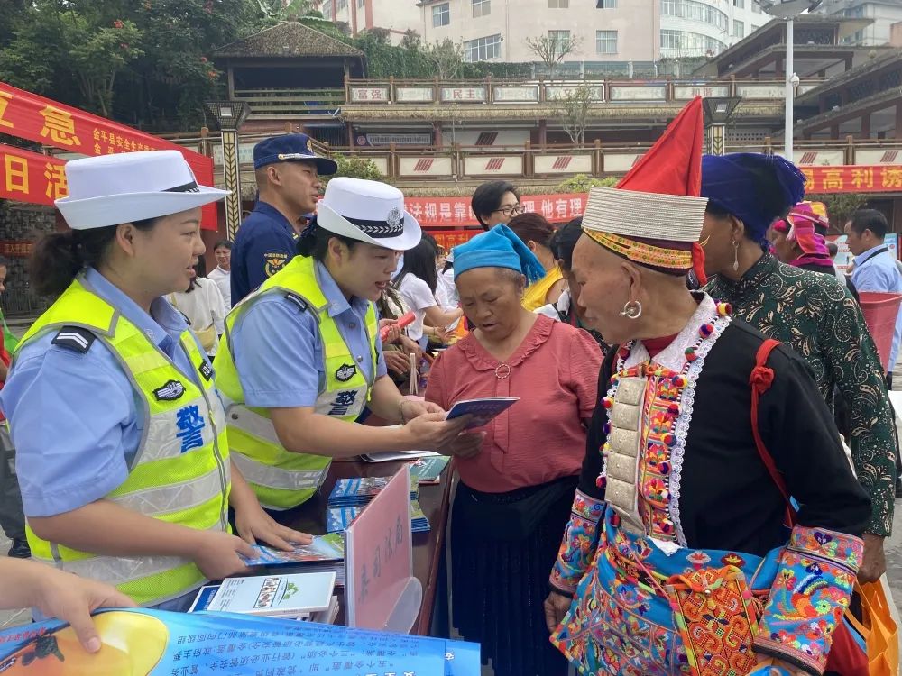 交通执法大队安全生产月简讯,内部交通安全宣传月工作总结