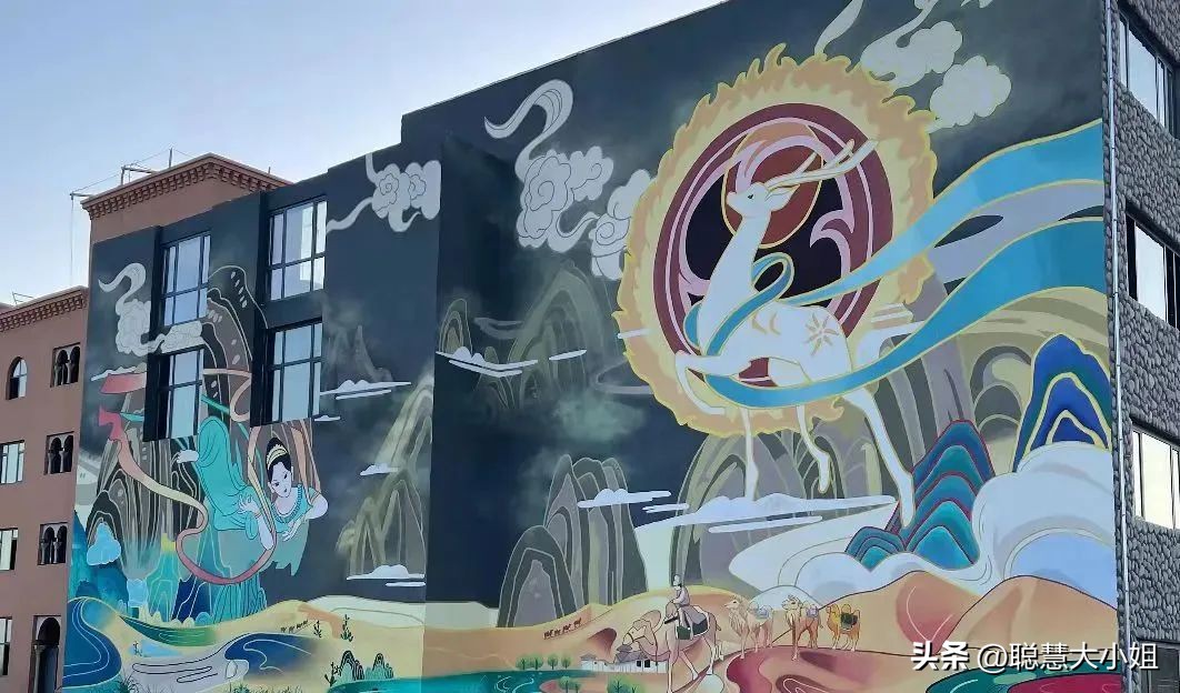 *疆新**，美到封神！配得上“她”的民宿有多少？