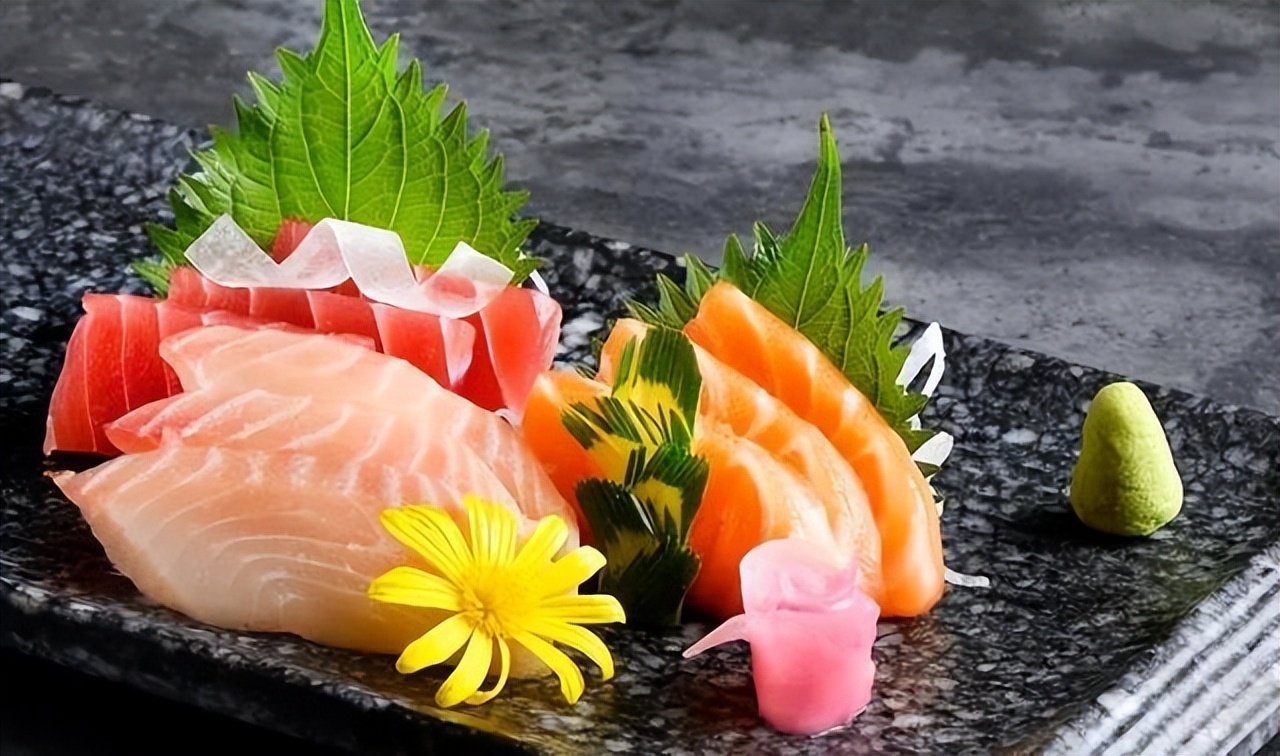 22岁少女肠道内布满寄生虫,还活蹦乱跳的!医生都吓一跳