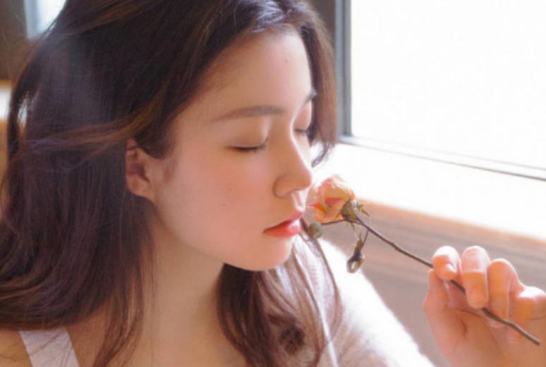 女性*裤内**上黄黄的,是得了妇科病?这几种分泌物要小心!