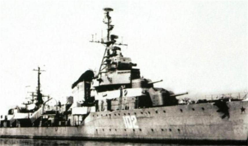 1953年苏联4艘旧军舰排水量,1953年苏联出售4艘旧军舰