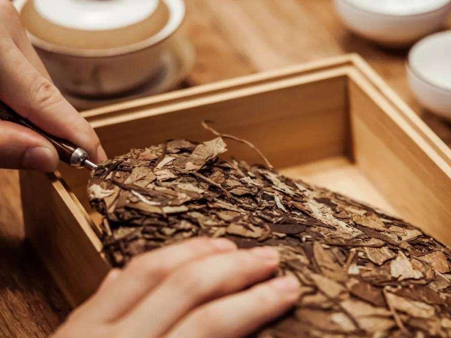 寒冷的冬天来了冬季喝什么茶好,冬季喝的茶首选什么茶