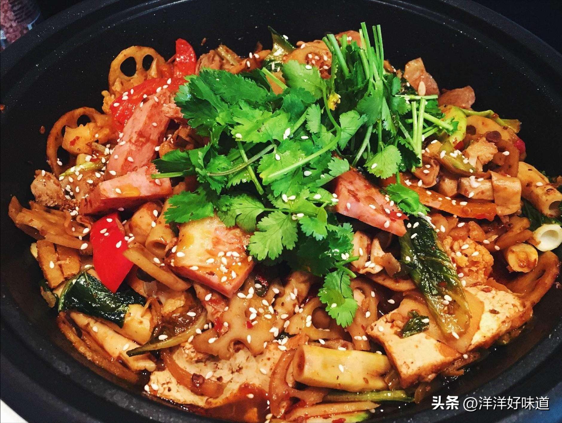 教你如何在家做麻辣香锅的视频,在家就能做的好吃的麻辣香锅