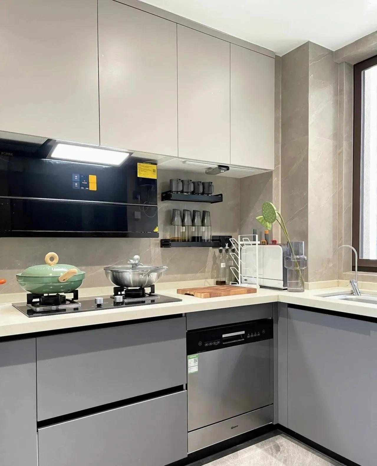 福建女主晒出138㎡新家：全屋没有一丝俗气，堪称装修教科书