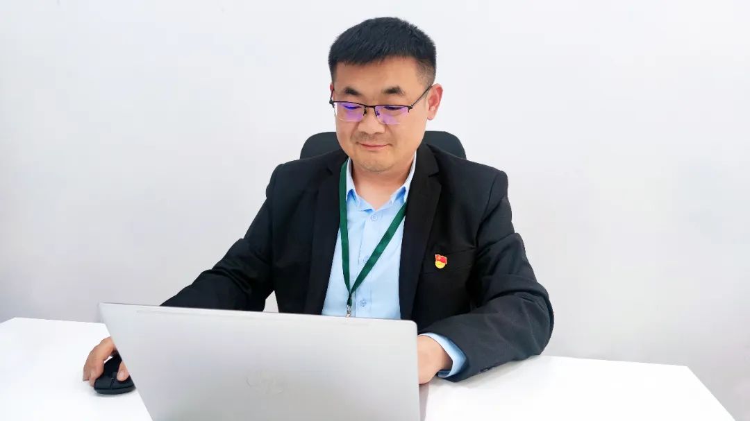 邮政工作繁忙的状态,在邮政上班一般做什么工作