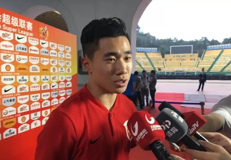 海港引援韦世豪,j3球队