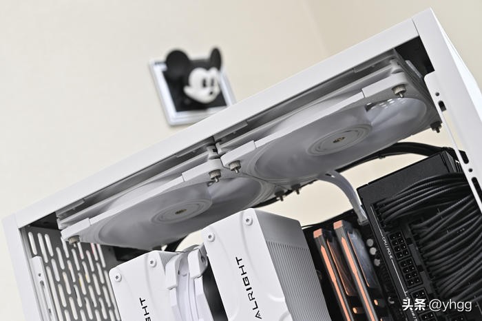 拆解华擎b760m,华擎b760m配合显卡