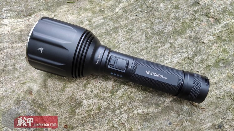 纳丽德p82同级别的手电,纳丽德哪一款远射手电好