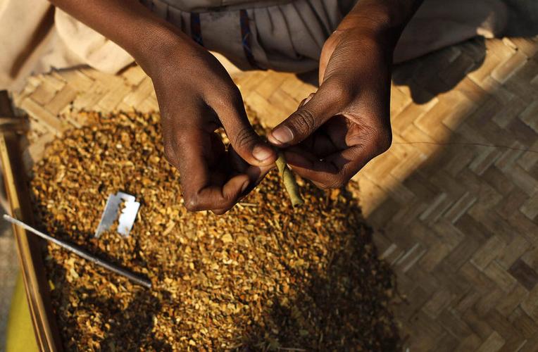 美国货币殖民,美国如何应对经济危机历史题