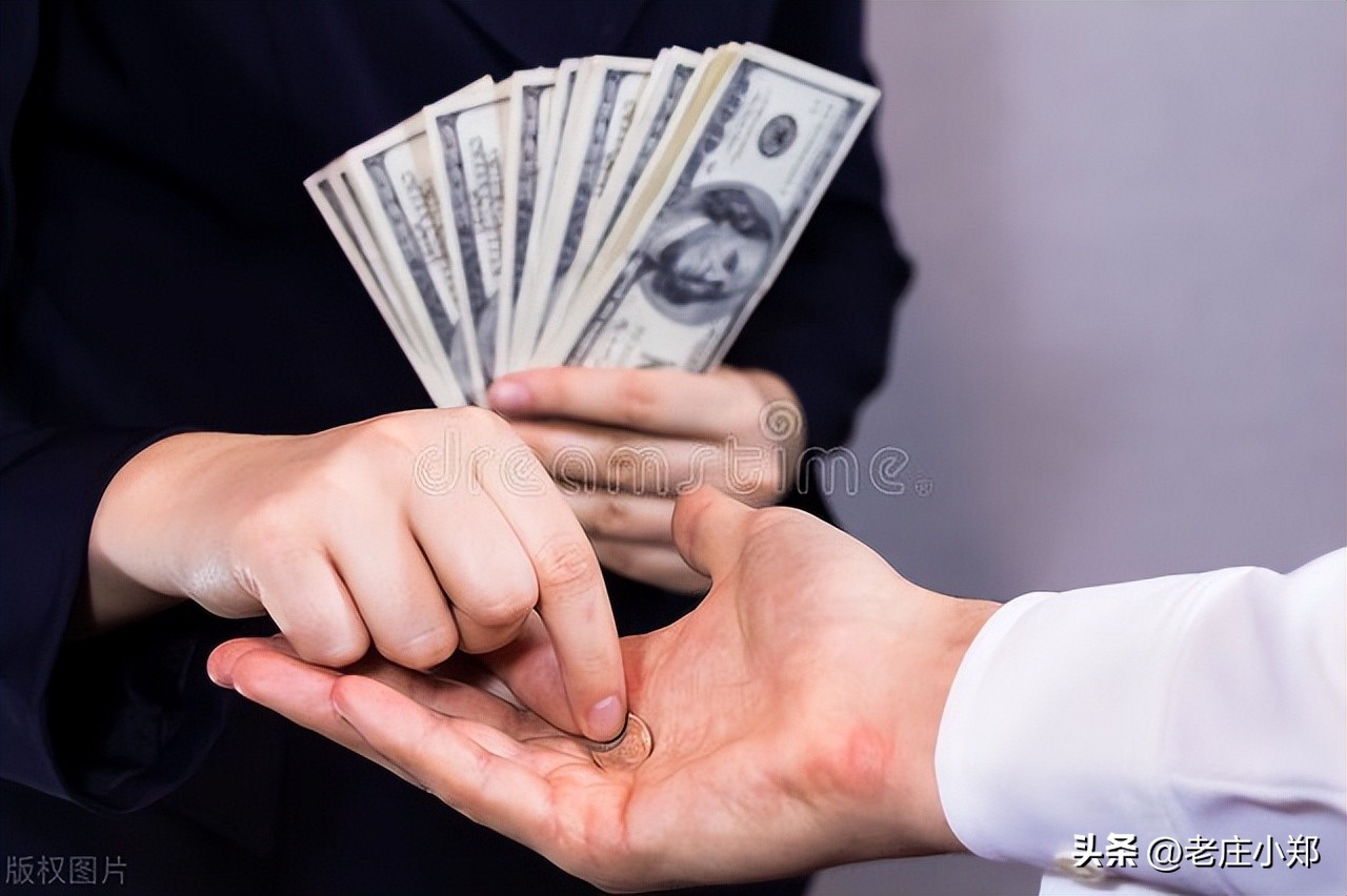 为什么月收入30w还是很穷,为什么一个月收入5千还穷