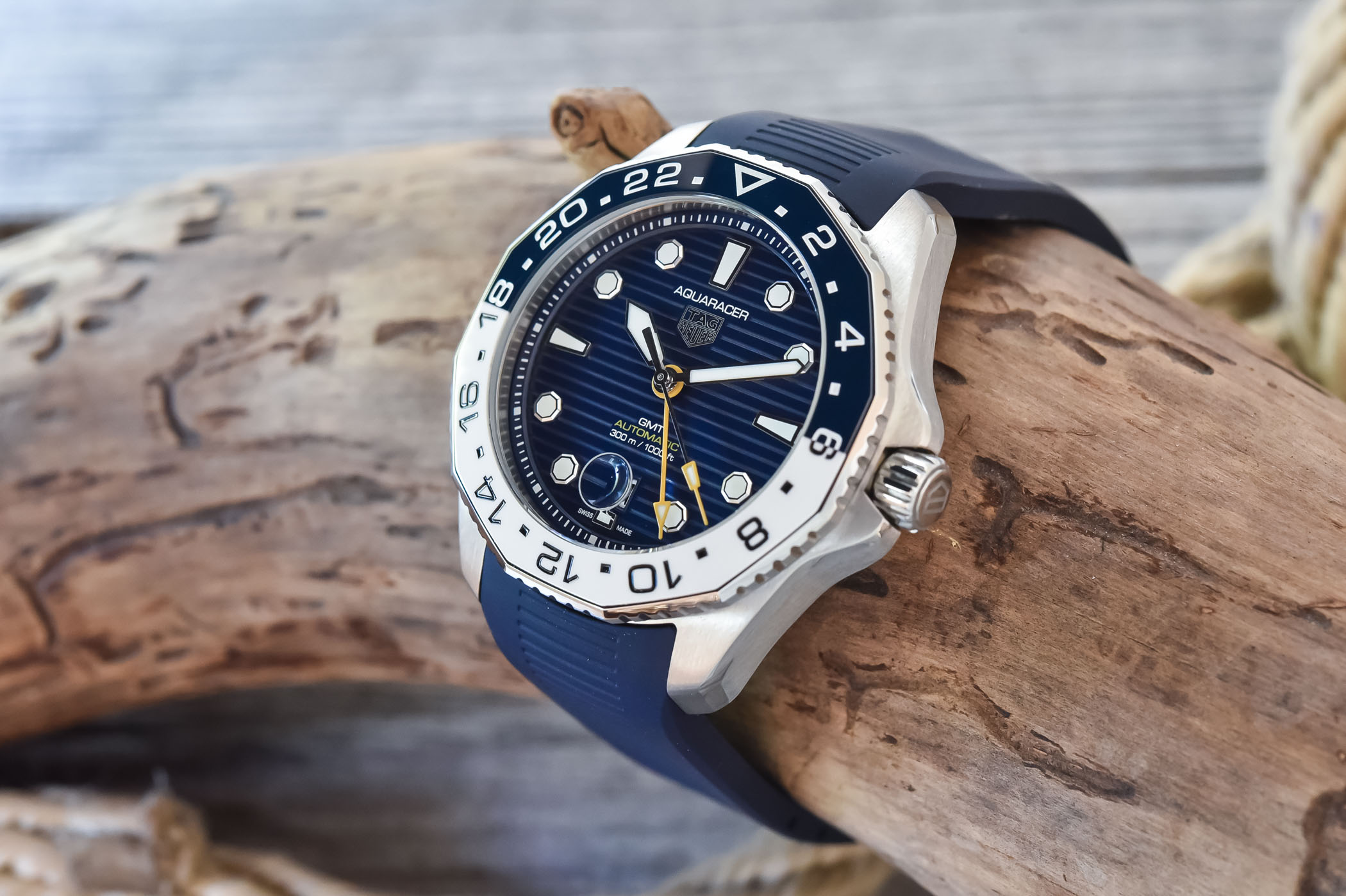 泰格豪雅竞潜300机芯,泰格豪雅竞潜300钛金属手表