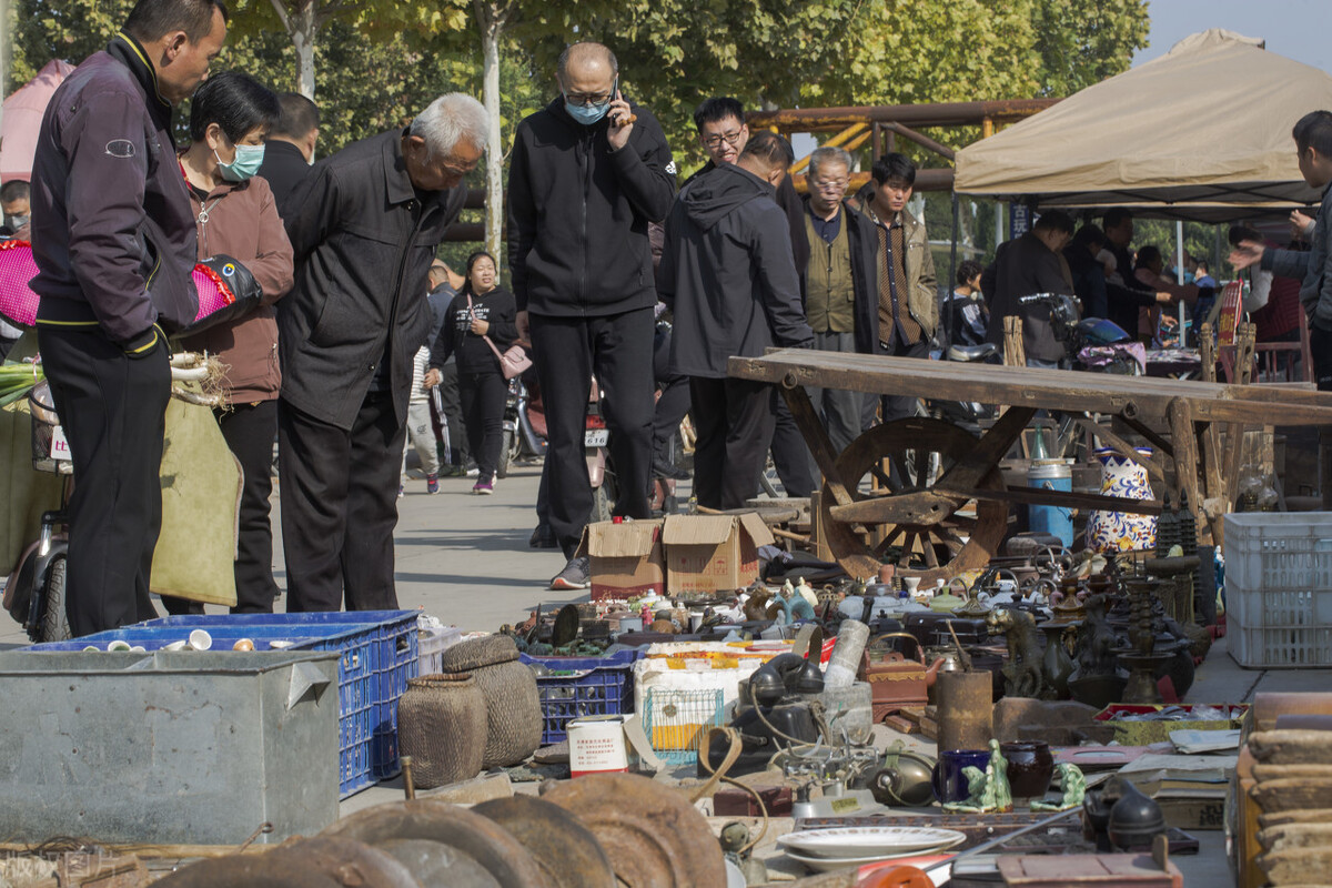 农村赶集尽量不要买的5种东西，十有八九是假货，很多人上当受骗