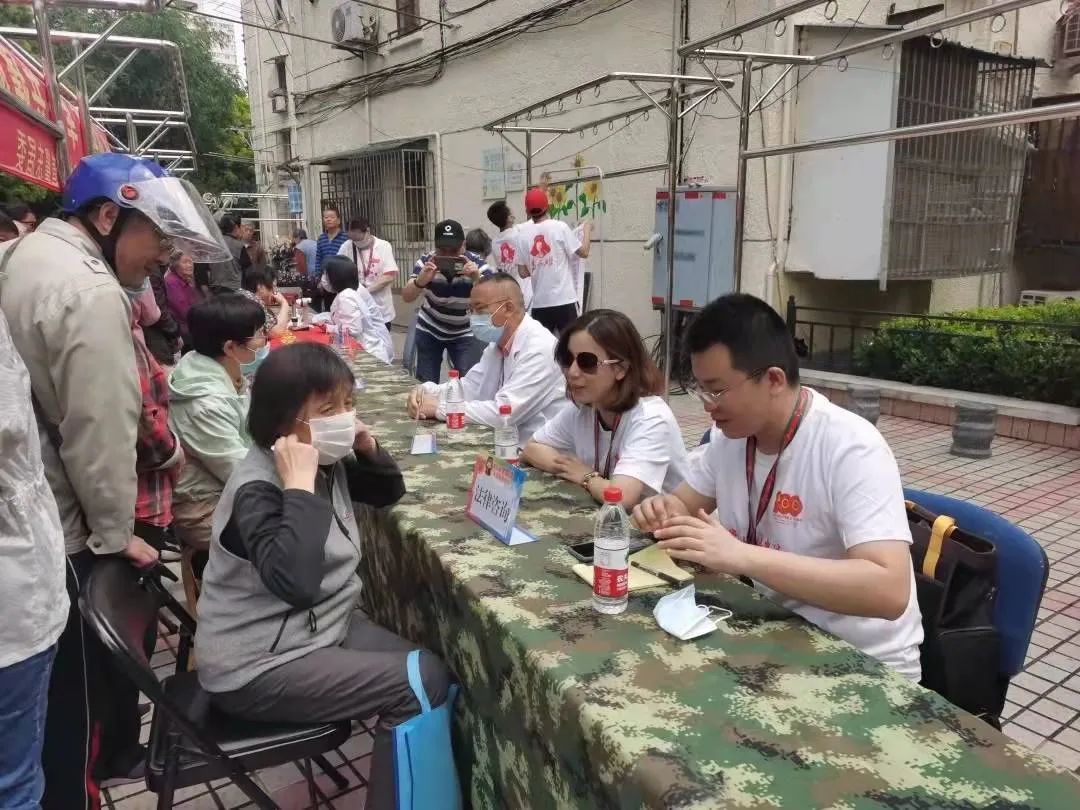 如何做一个走路带风的女人,怎么才能成为女律师