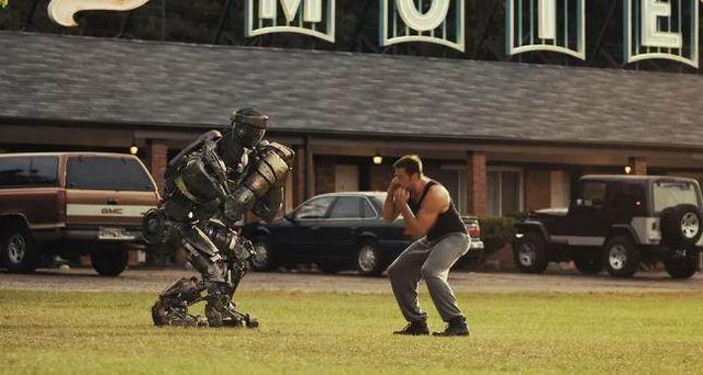 铁甲钢拳是根据什么电影而造的,如何评价铁甲钢拳电影