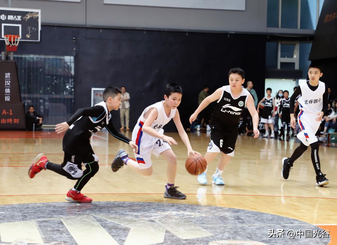 武汉光谷汤逊湖学校篮球队,武汉光谷二初篮球队