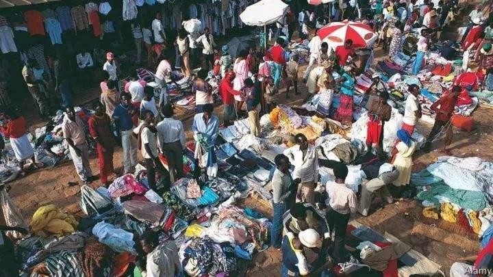 旧鞋子可以卖多少钱一双,几块钱一双鞋批发