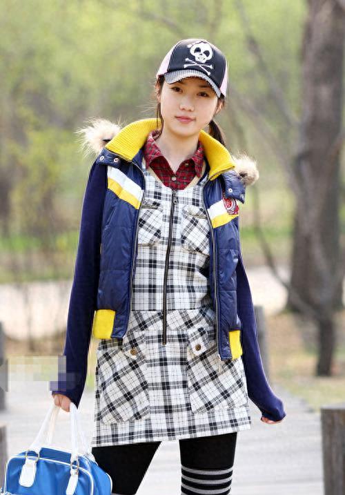 “最红嫩模”*筱雨张**：22岁时拍写真火爆全网，如今将近40岁仍单身