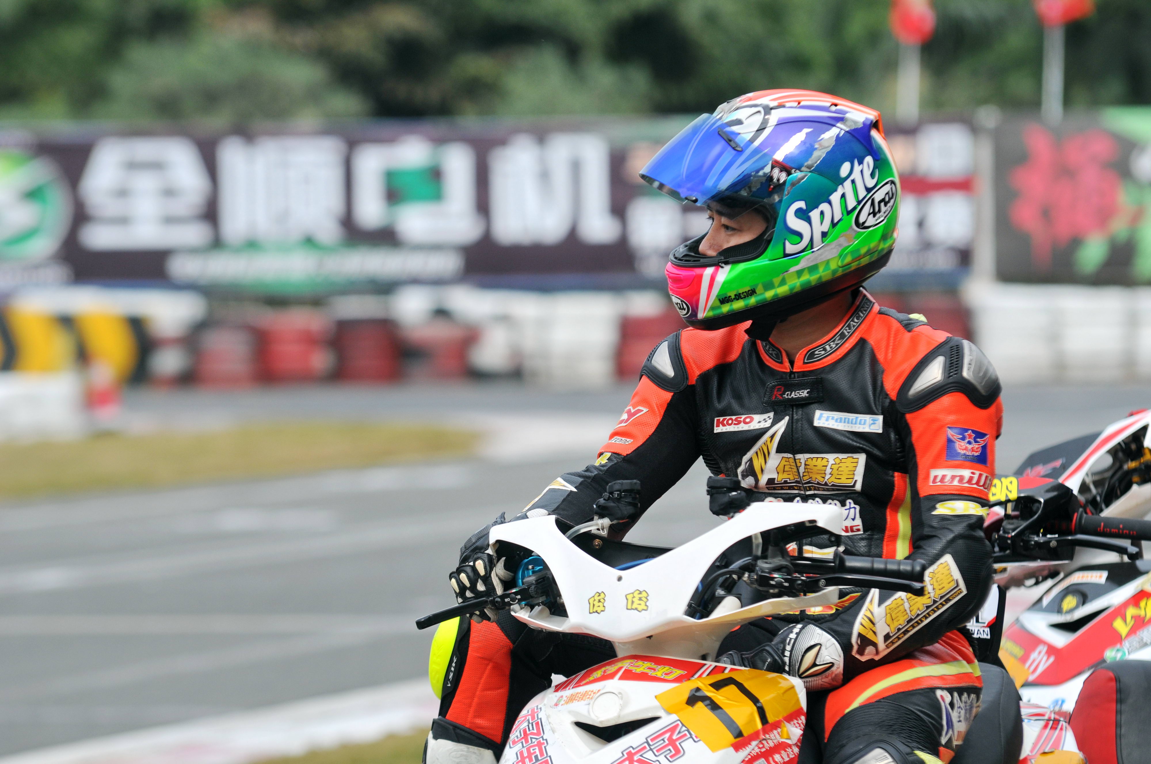 薛文俊昆明赛车场,薛文俊全顺