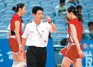 中国国家女排主教练,80年代女排主教练是谁