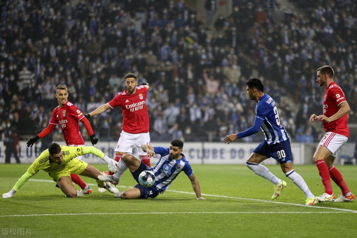 足球竞彩赛事推荐，盘口数据分析，实单参考，曼联VS伯恩利